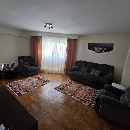 Apartament 3 Camere, Zona Dedeman Piteşti Exteriér fotografie